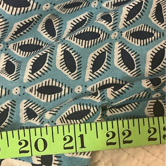 Ivy Jane Boho Mixed Print Navy, White & Turquoises Blouse, size Medium - Picture 8 of 9